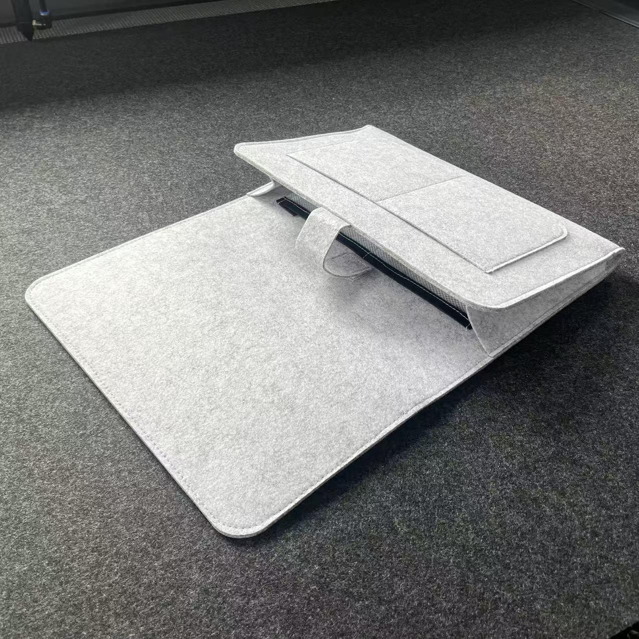 Bedside Hanging Organizer - Remote, Phone, and Storage Pocket
Bedside Hanging Organizer - Remote, Phone, and Storage Pocket