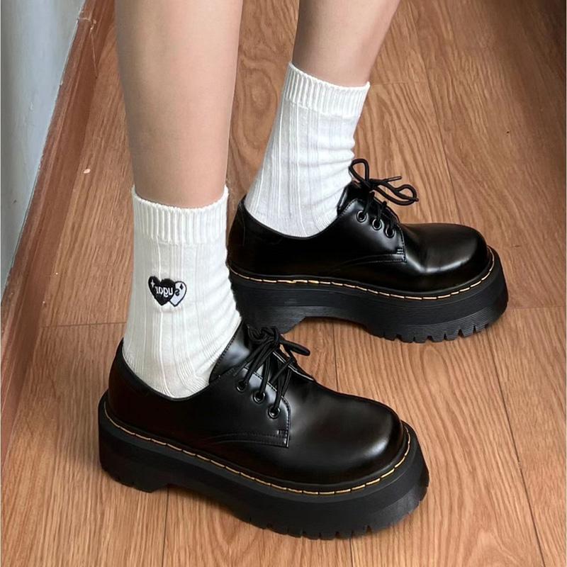 Spring and Autumn Women s Shoes 2024 High Quality Spring and Autumn Round Toe Medium Heel Glossy Lace-up Women s High Heels 35
Spring and Autumn Women s Shoes 2024 High Quality Spring and Autumn Round Toe Medium Heel Glossy Lace-up Women s High Heels 35