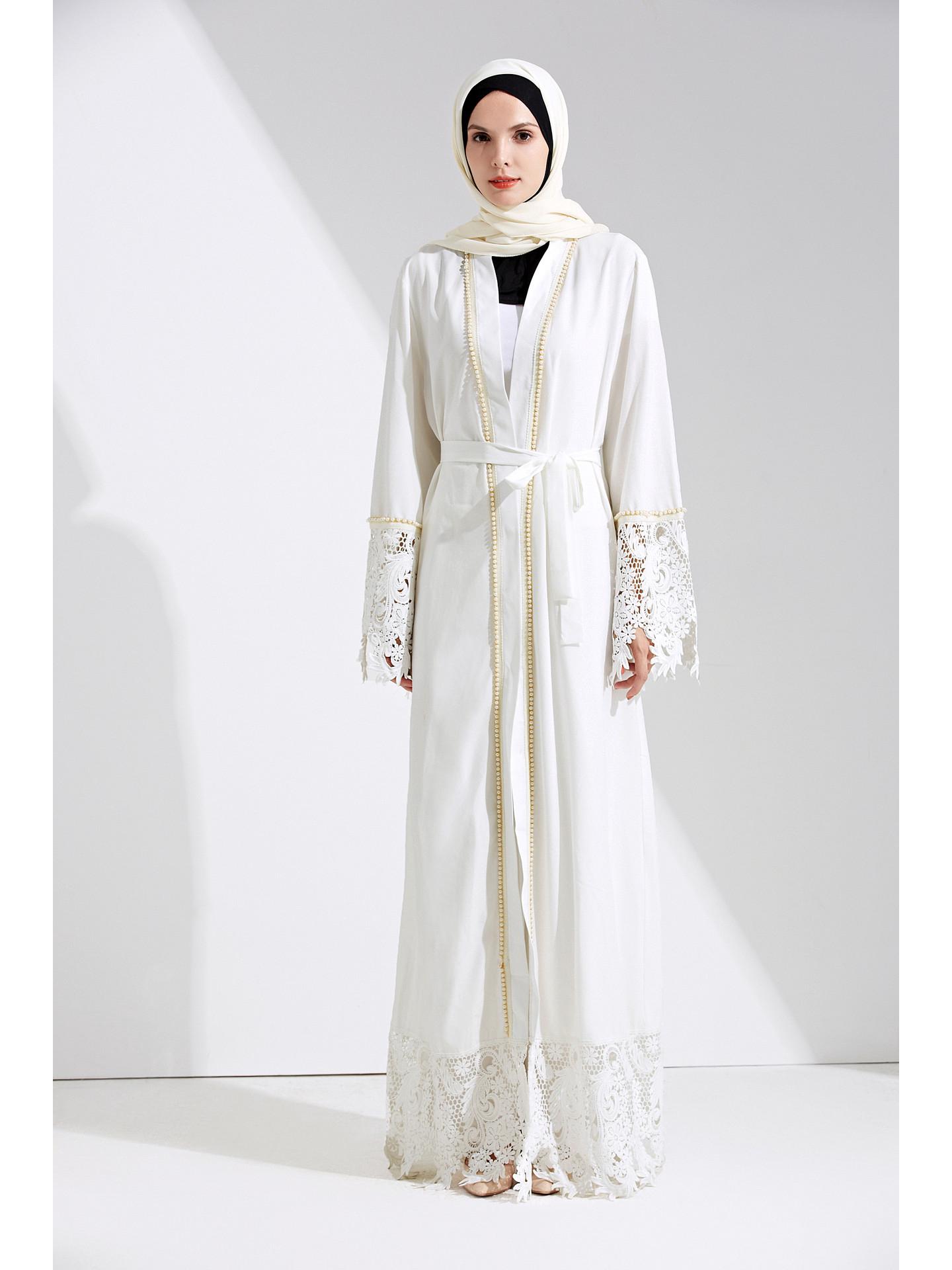 Черный кружевной кардиган средней длины в ближневосточном стиле для женщин XL белый
Черный кружевной кардиган средней длины в ближневосточном стиле для женщин XL белый