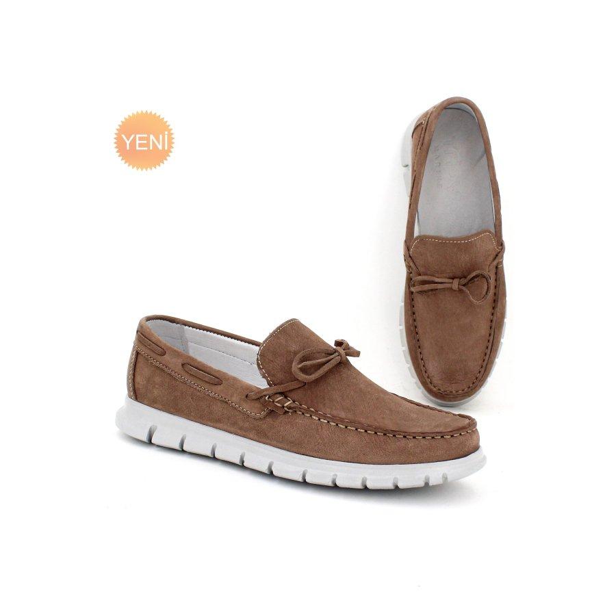 Мужская повседневная обувь из натуральной кожи
Мужская повседневная обувь из натуральной кожи