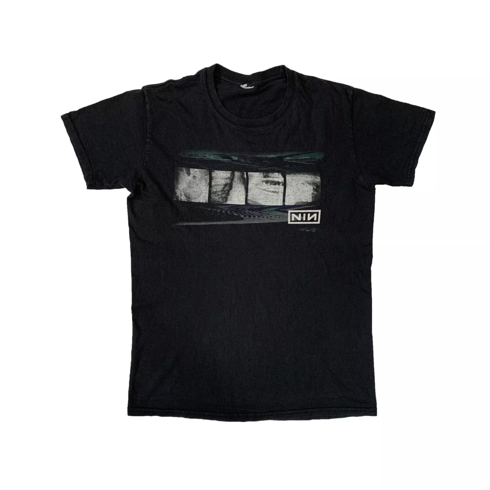 Vintage Nine Inch Nails T-shirt Alternative Industrial Rock Metal Band Black Tee 4XL
Vintage Nine Inch Nails T-shirt Alternative Industrial Rock Metal Band Black Tee 4XL
