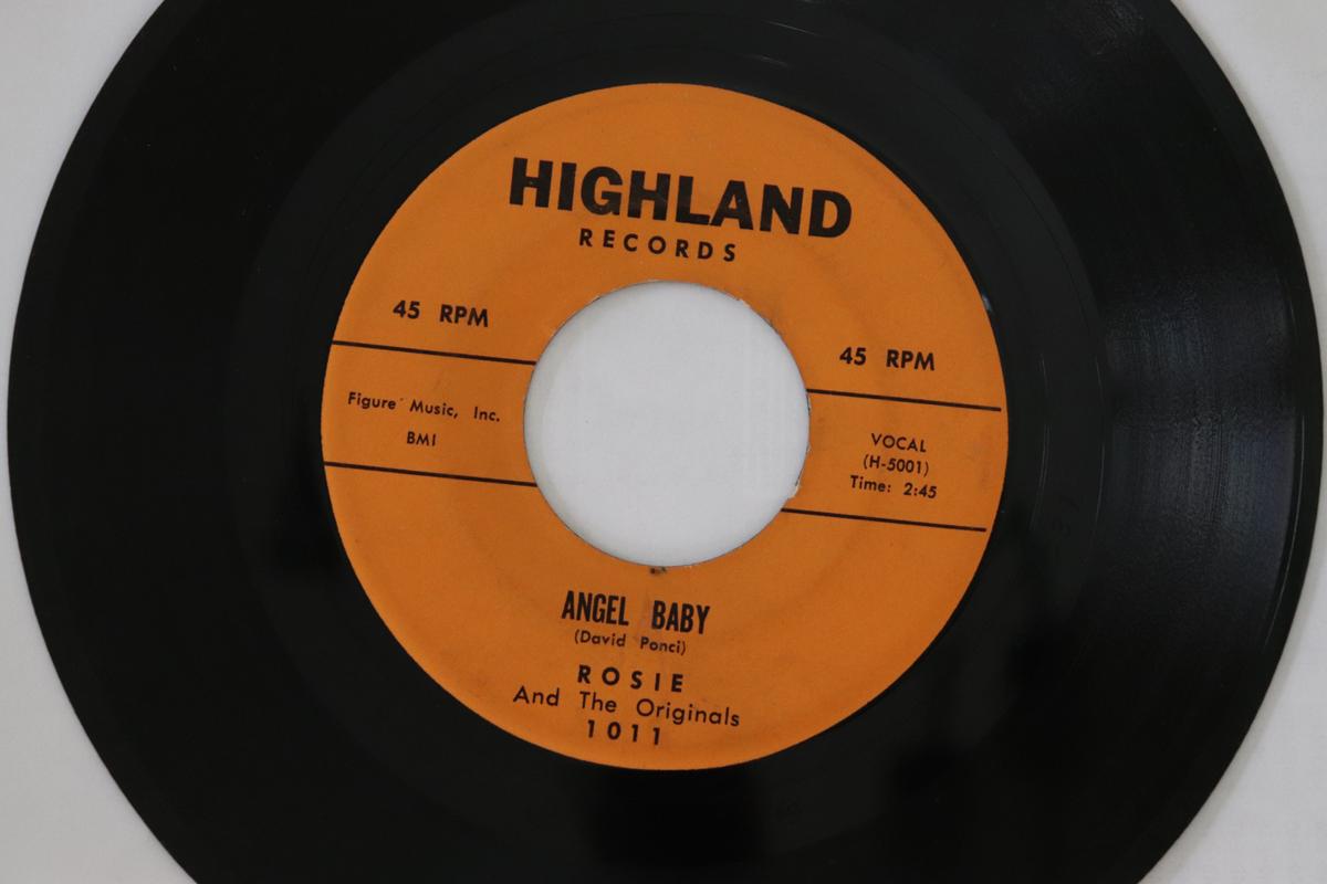 7inch Record ROSIE & THE ORIGINALS - Angel Baby / Give Me Love 1011 Highland Record 1960 US Rock Used
7inch Record ROSIE & THE ORIGINALS - Angel Baby / Give Me Love 1011 Highland Record 1960 US Rock Used