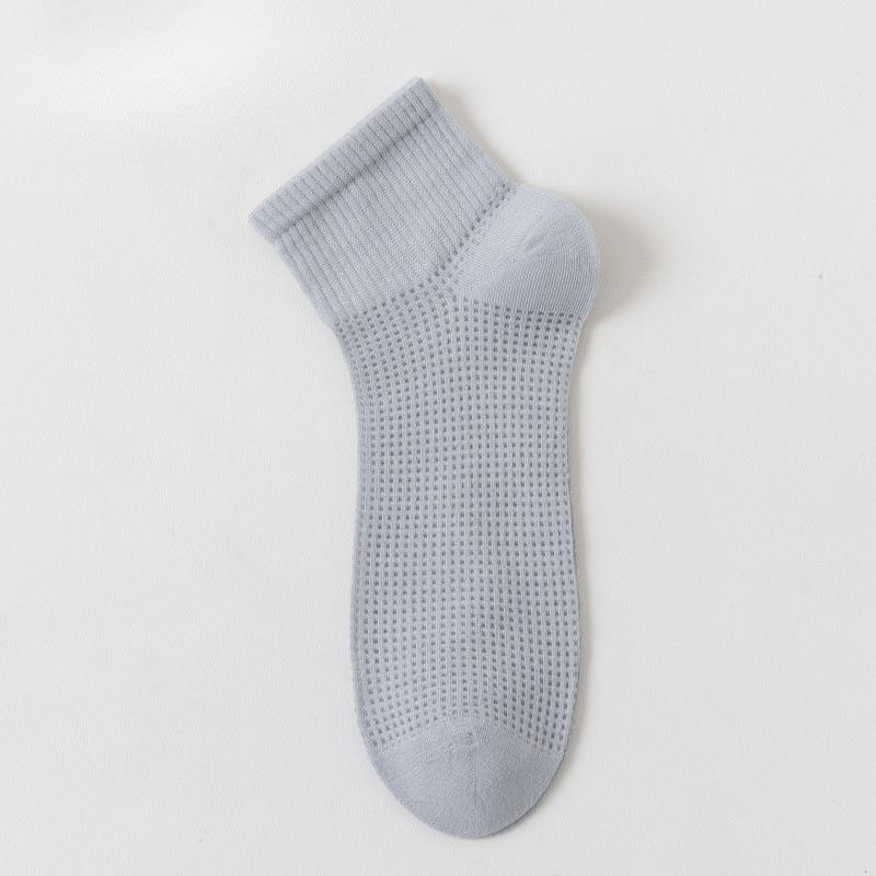 Silk Stockings for Men - Thin, Breathable, Sweat-absorbent Mesh Stockings with Perforations, Without Bones, for Business Wear, in Solid Color. 1 pair
Silk Stockings for Men - Thin, Breathable, Sweat-absorbent Mesh Stockings with Perforations, Without Bones, for Business Wear, in Solid Color. 1 pair