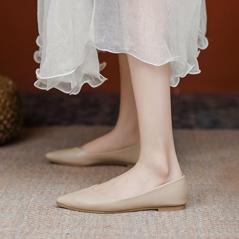 Женские туфли на плоской подошве Новые Остроносые Мягкая подошва Мягкая кожа С неглубоким вырезом На плоской подошве Легкие Женские туфли Рабочие туфли 41 абрикосовый
Женские туфли на плоской подошве Новые Остроносые Мягкая подошва Мягкая кожа С неглубоким вырезом На плоской подошве Легкие Женские туфли Рабочие туфли 41 абрикосовый