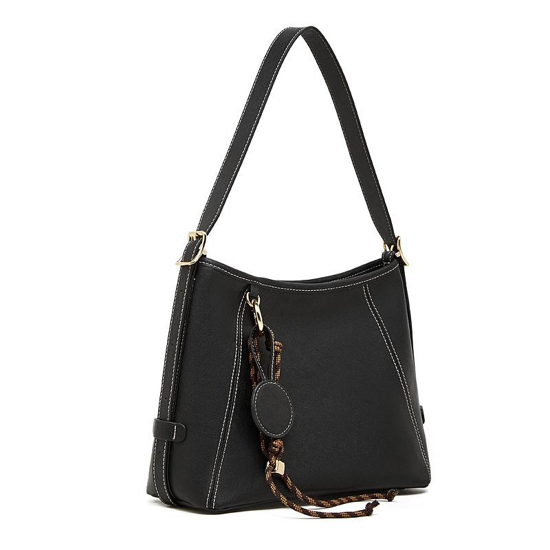 New Women s Bag Autumn and Winter Genuine Leather Shoulder Crossbody Bag Commuting Tote Bag чёрный
New Women s Bag Autumn and Winter Genuine Leather Shoulder Crossbody Bag Commuting Tote Bag чёрный