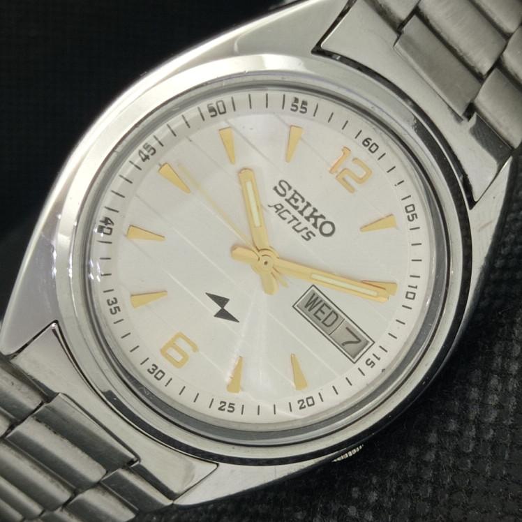 USED VINTAGE SEIKO ACTUS AUTO 7009A JAPAN MENS SILVER WATCH 608g-a316375-9 SKU608g-a316375
USED VINTAGE SEIKO ACTUS AUTO 7009A JAPAN MENS SILVER WATCH 608g-a316375-9 SKU608g-a316375