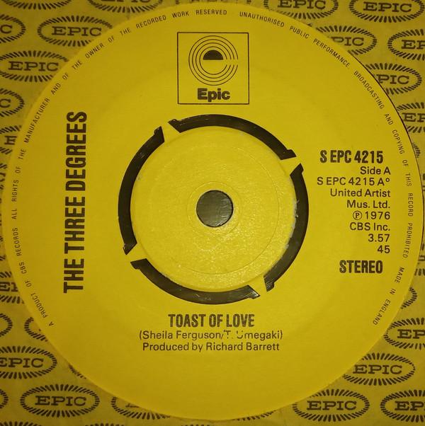 7inch Record THREE DEGREES Toast Of Love SEPC4215 Epic 1976 UK Pop Used
7inch Record THREE DEGREES Toast Of Love SEPC4215 Epic 1976 UK Pop Used