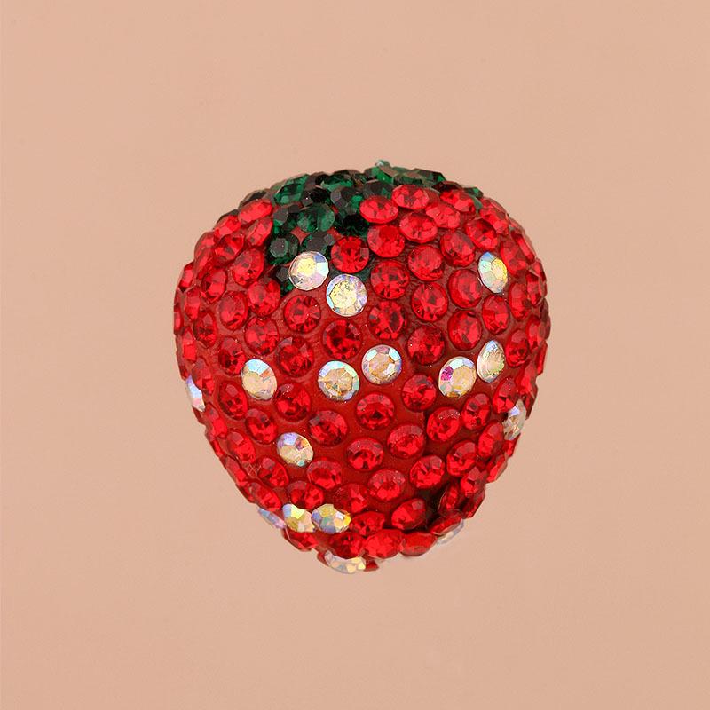 22*20mm Strawberry Soft Clay Diamond Charm for DIY Bracelets, Necklaces, & Keychains
22*20mm Strawberry Soft Clay Diamond Charm for DIY Bracelets, Necklaces, & Keychains