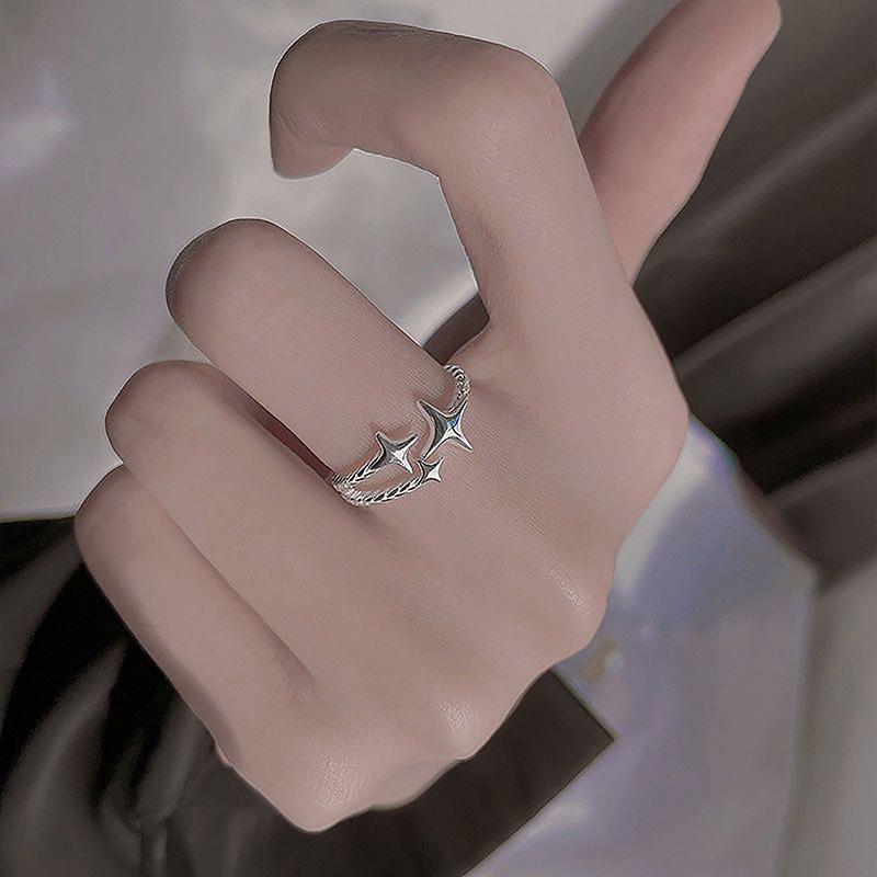 Female Simple Ring Adjustable Minimalist Fine Vintage Exquisite Star Ring Jewelry Accessories
Female Simple Ring Adjustable Minimalist Fine Vintage Exquisite Star Ring Jewelry Accessories