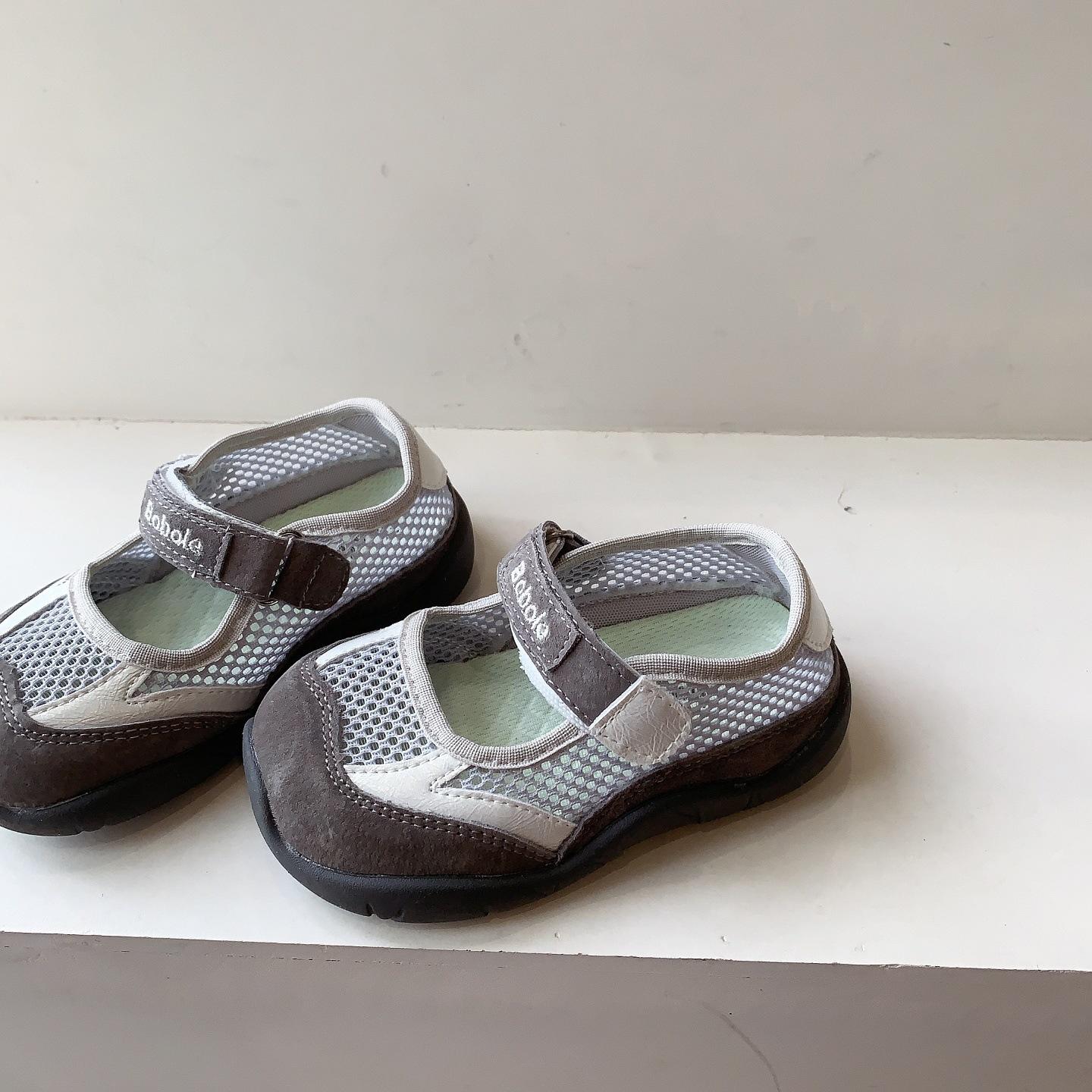 Summer children s sports shoes for 1-3 years old, girls German training shoes, mesh breathable boys baby shoes 26 сірий колір
Summer children s sports shoes for 1-3 years old, girls German training shoes, mesh breathable boys baby shoes 26 сірий колір