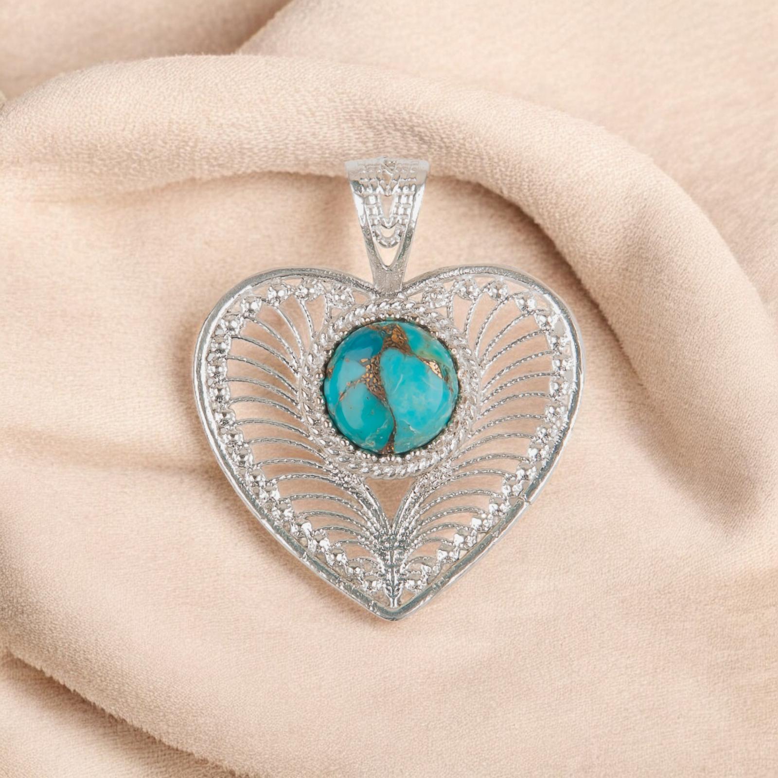 Blue Copper Turquoise Gemstone 925 Sterling Silver Jewelry Stylish Pendant1.4 CP-15-39
Blue Copper Turquoise Gemstone 925 Sterling Silver Jewelry Stylish Pendant1.4 CP-15-39