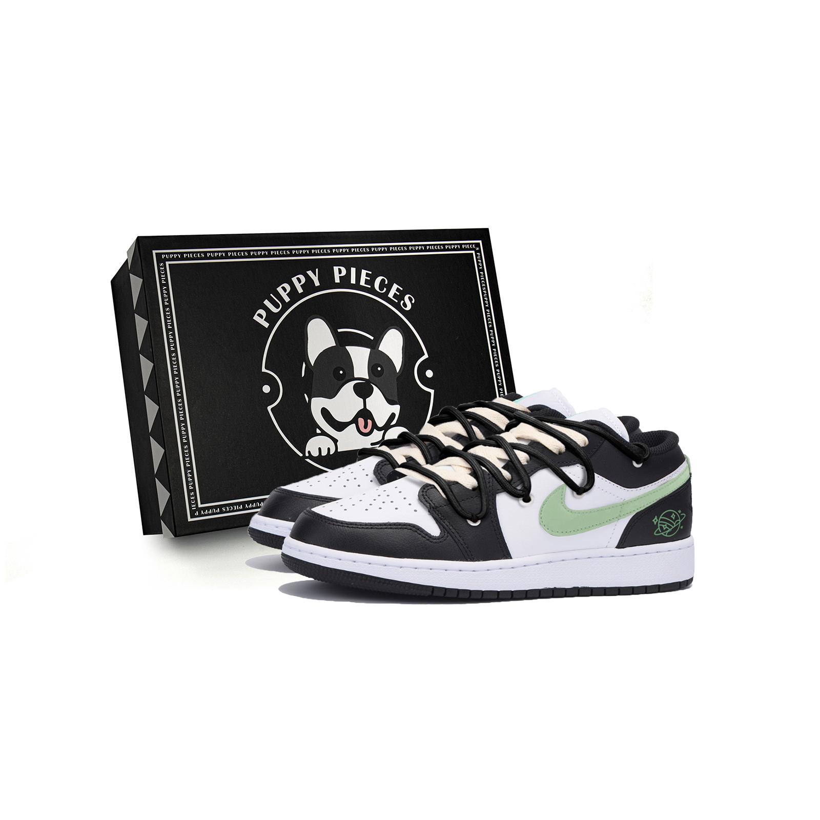 Jordan Air Jordan 1 Abrasion Resistant Slip Resistant Low top Vintage Basketball Shoes Men s Black Green 553558-131(Team85-S-BOX-A) 43
Jordan Air Jordan 1 Abrasion Resistant Slip Resistant Low top Vintage Basketball Shoes Men s Black Green 553558-131(Team85-S-BOX-A) 43