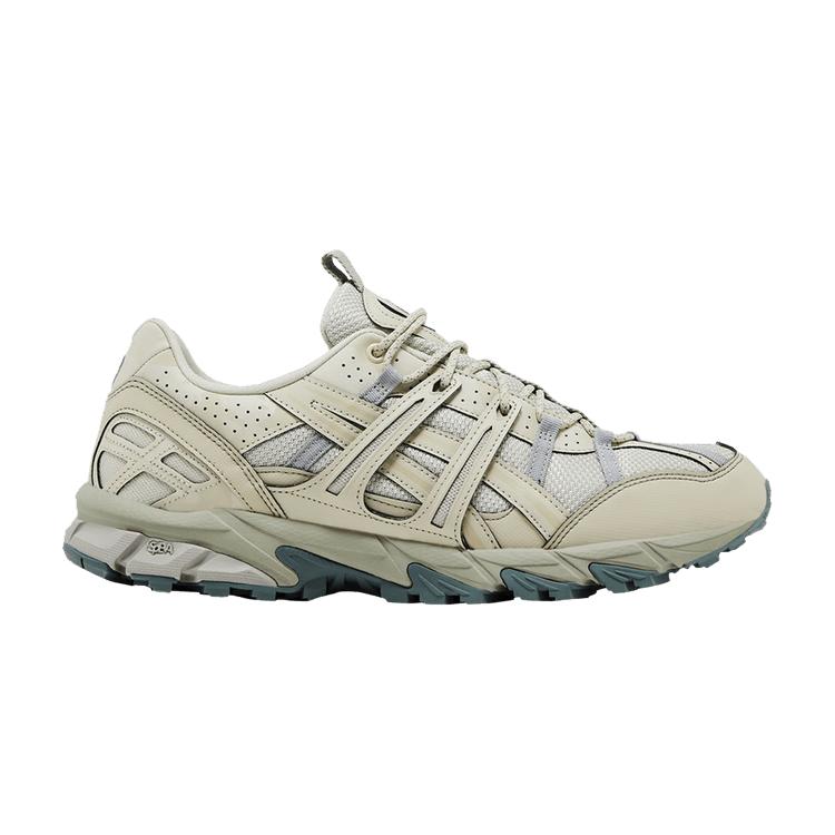 ASICS Gel-Sonoma 15-50 Light Dust Olive Grey 40
ASICS Gel-Sonoma 15-50 Light Dust Olive Grey 40