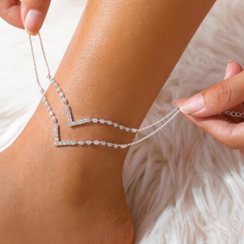 Double Layer Rhinestone Geometric Anklet - Fashionable Beach Jewelry for Women. серебряный
Double Layer Rhinestone Geometric Anklet - Fashionable Beach Jewelry for Women. серебряный