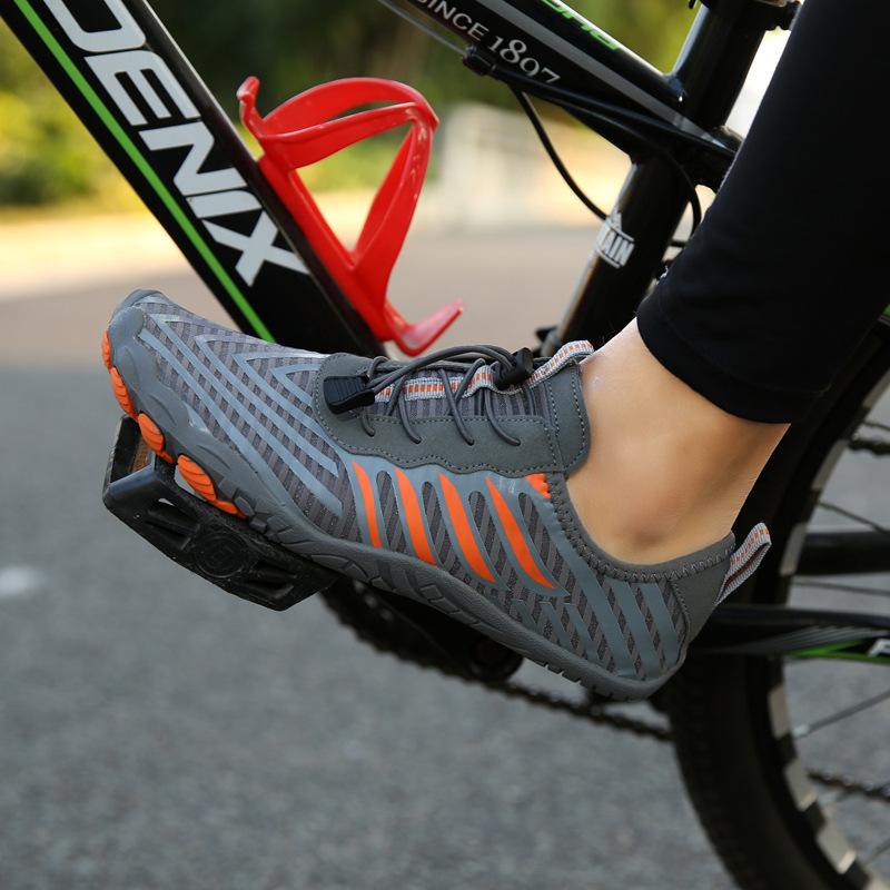 Five-finger wading shoes, outdoor couple creek shoes, water sports, diving beach shoes, amphibious shoes 35 чорний
Five-finger wading shoes, outdoor couple creek shoes, water sports, diving beach shoes, amphibious shoes 35 чорний