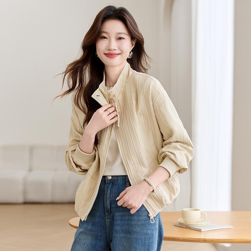 Женская куртка-пиджак с воротником-стойкой - Свободная, больших размеров, тонкий топ для весны/осени 2025 L
Женская куртка-пиджак с воротником-стойкой - Свободная, больших размеров, тонкий топ для весны/осени 2025 L