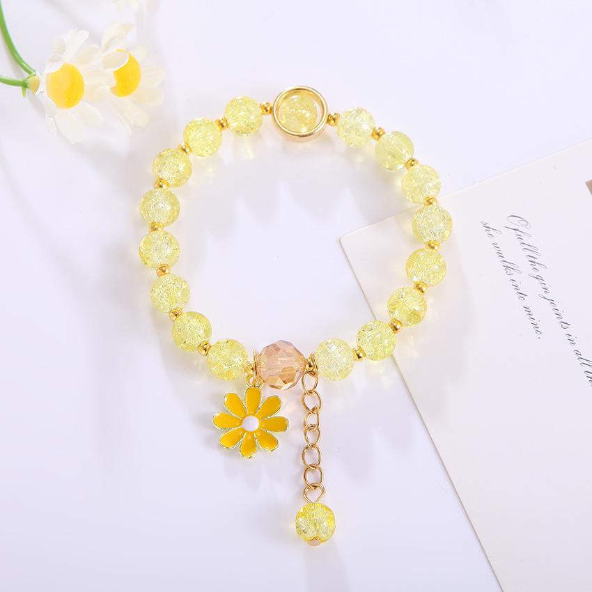 Crystal Beaded Flower Bracelet - Korean Style, Best Friend Gift, Small Daisy Design, Fresh and Sweet.
Crystal Beaded Flower Bracelet - Korean Style, Best Friend Gift, Small Daisy Design, Fresh and Sweet.