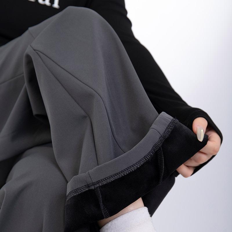 Gray Suit Pants for Women with Fleece New Style for Commuting To Work and Make Them Look Slim and High Waist Draped Casual Wide-leg Pants XL
Gray Suit Pants for Women with Fleece New Style for Commuting To Work and Make Them Look Slim and High Waist Draped Casual Wide-leg Pants XL