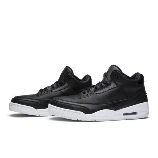 Air Jordan 3 Retro Cyber Monday AJ3 136064-020 EU 45 чорний
Air Jordan 3 Retro Cyber Monday AJ3 136064-020 EU 45 чорний