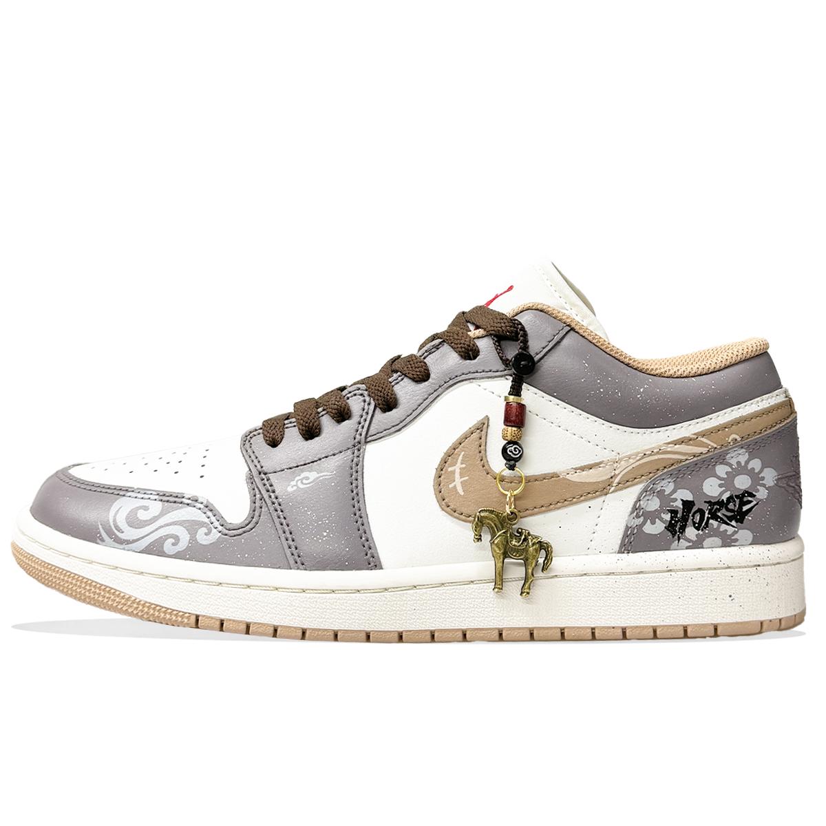 Jordan Air Jordan 1 Abrasion Resistant Low top Vintage Basketball Shoes Men s 553558-169(Team667-) 46
Jordan Air Jordan 1 Abrasion Resistant Low top Vintage Basketball Shoes Men s 553558-169(Team667-) 46