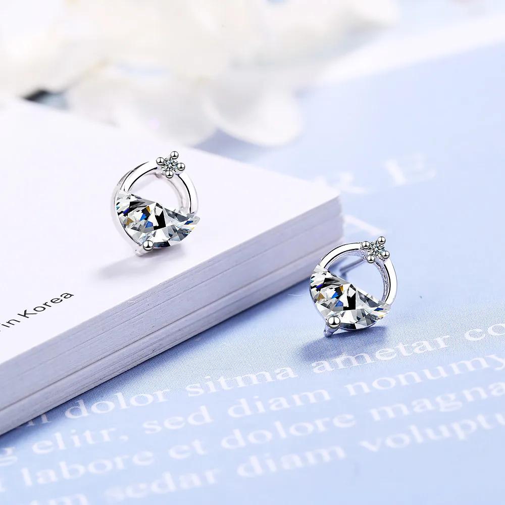 100% 925 Sterling Silver Earring Zirconia Water Spring Stud Earrings For Women 2025 Small Ear Jewelry Wedding Party Gift білий
100% 925 Sterling Silver Earring Zirconia Water Spring Stud Earrings For Women 2025 Small Ear Jewelry Wedding Party Gift білий