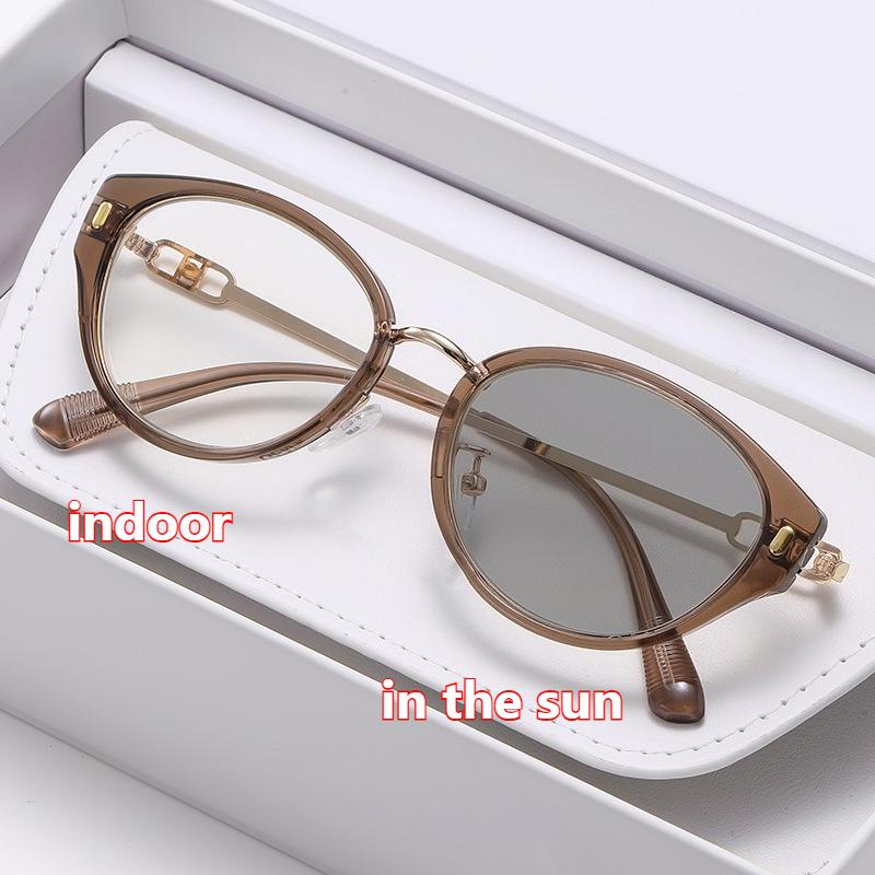 Модные фотохромные очки для близорукости с оверсайз оправой для женщин и мужчин, эллиптическая оправа, очки для зрения с защитой от синего света -4.0
Модные фотохромные очки для близорукости с оверсайз оправой для женщин и мужчин, эллиптическая оправа, очки для зрения с защитой от синего света -4.0