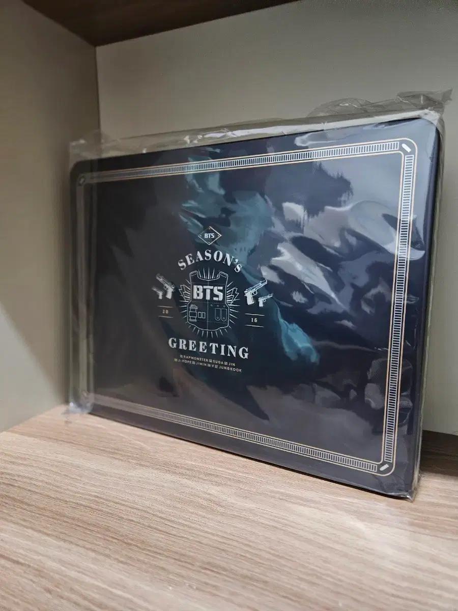BTS Bangtan Boys 2016 Season s Greetings Used
BTS Bangtan Boys 2016 Season s Greetings Used