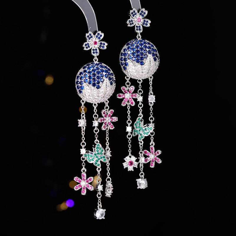 Women s Light Luxury Design Elegant Pomegranate Flower Tassel Earrings Fashionable And Versatile, Niche Design Earrings
Women s Light Luxury Design Elegant Pomegranate Flower Tassel Earrings Fashionable And Versatile, Niche Design Earrings