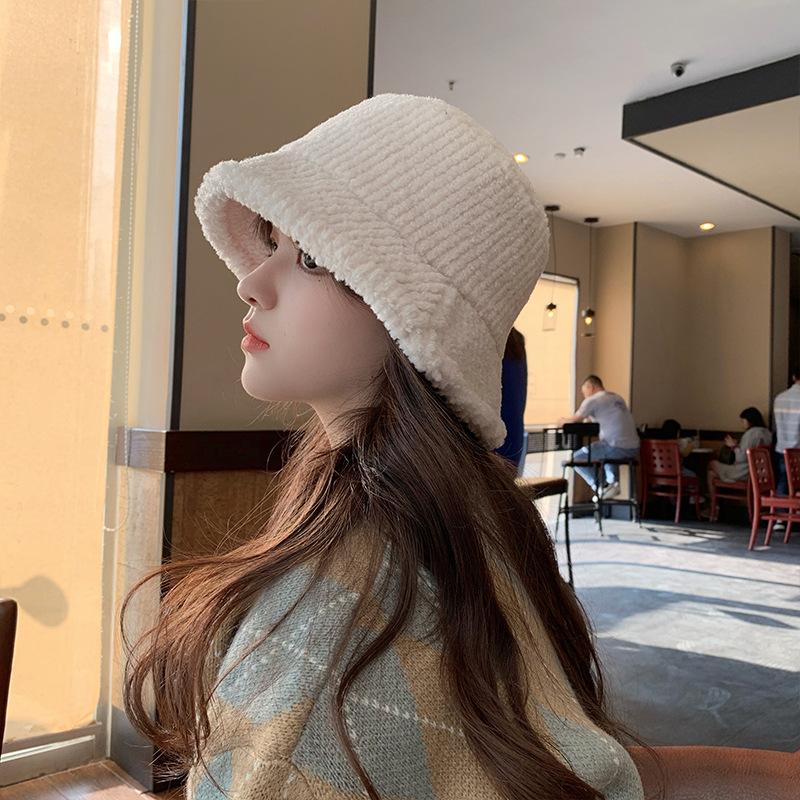 Lamb plush bucket hat women s warm face small hat women s autumn and winter versatile solid color basin hat Average size (56-58cm) жёлтый
Lamb plush bucket hat women s warm face small hat women s autumn and winter versatile solid color basin hat Average size (56-58cm) жёлтый