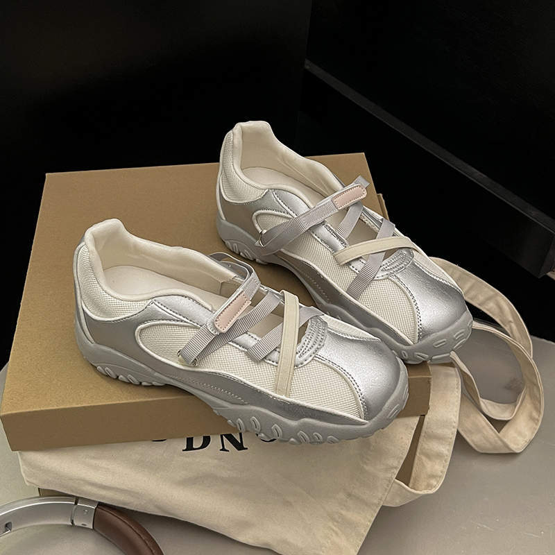 Inner heightening ballet sports sandals women s sky blue platform summer breathable Mary Jane casual Forrest training shoes 40 серебряный
Inner heightening ballet sports sandals women s sky blue platform summer breathable Mary Jane casual Forrest training shoes 40 серебряный