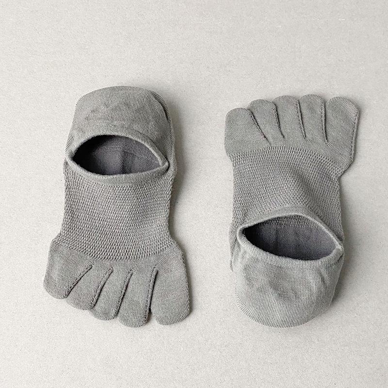 Men’s Breathable Five-Toe Ankle Socks: Lightweight, Sweat-Wicking, Low-Cut, Invisible, Mesh Design for Summer. One Size
Men’s Breathable Five-Toe Ankle Socks: Lightweight, Sweat-Wicking, Low-Cut, Invisible, Mesh Design for Summer. One Size