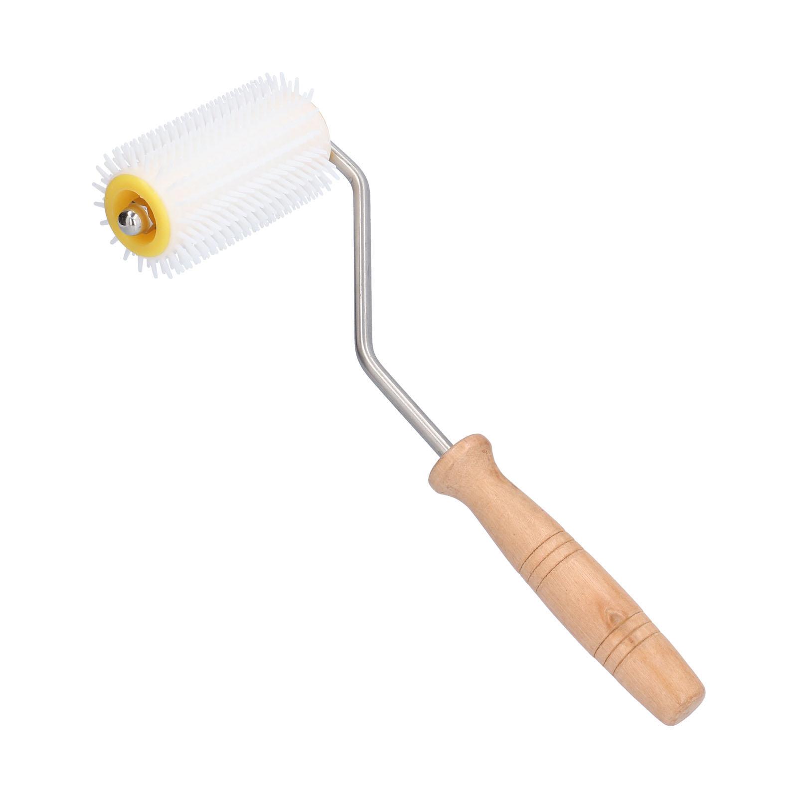 Plastic Honey Uncapping Roller with Wooden Handle Beehive Extracting Roller Beekeeping Tool
Plastic Honey Uncapping Roller with Wooden Handle Beehive Extracting Roller Beekeeping Tool