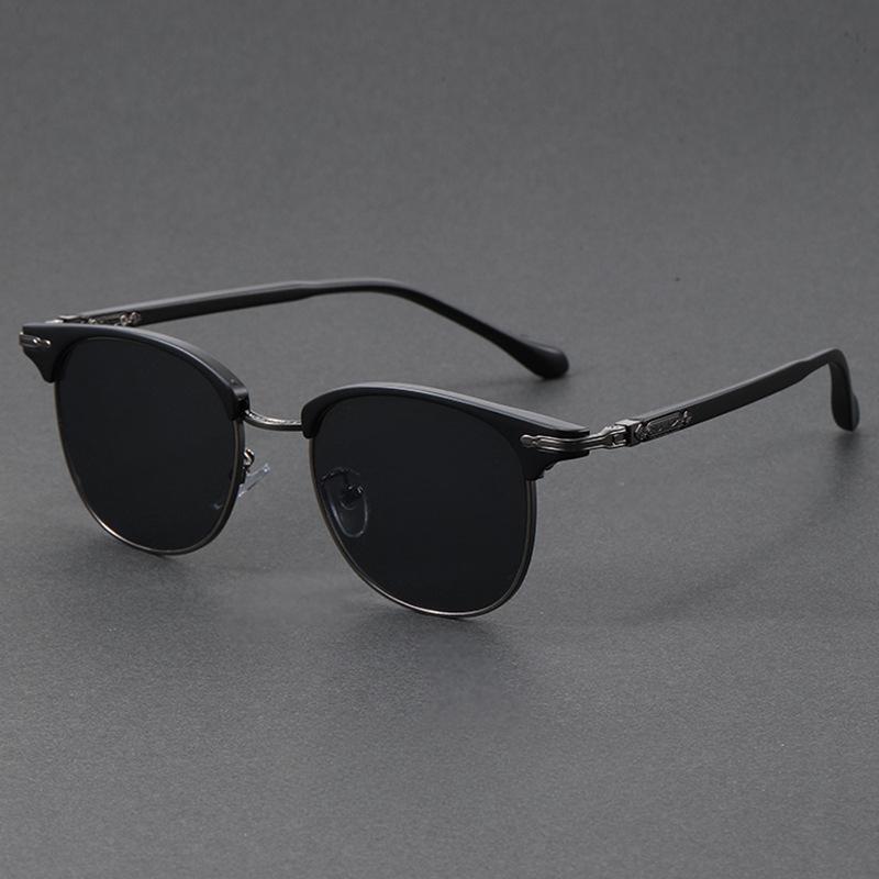 Fashionable Sunglasses European And American Metal Small Square Round Korean Version Korean Version Glasses Retro Square Sunglas
Fashionable Sunglasses European And American Metal Small Square Round Korean Version Korean Version Glasses Retro Square Sunglas