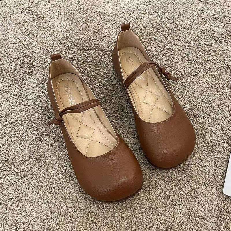 С юбкой туфли-лодочки женские 2025 весна и лето вечерние туфли новые Мэри Джейн универсальные из мягкой кожи туфли-бини на плоской подошве 40
С юбкой туфли-лодочки женские 2025 весна и лето вечерние туфли новые Мэри Джейн универсальные из мягкой кожи туфли-бини на плоской подошве 40