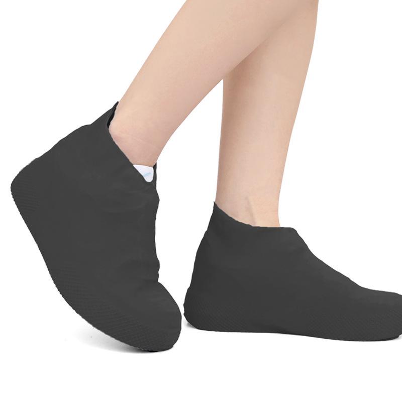 Latex Rain Shoe Covers, Durable & Portable for Men & Women, Ideal for Outdoor Travel, Mud & Water Protection. L (41-45)
Latex Rain Shoe Covers, Durable & Portable for Men & Women, Ideal for Outdoor Travel, Mud & Water Protection. L (41-45)