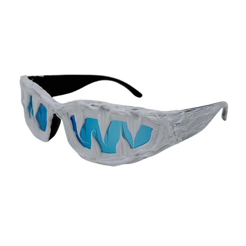 Handcrafted Dark Venom Themed Sunglasses for Halloween Parties - Trendy and Practical American Style Eyewear for Home and Events
Handcrafted Dark Venom Themed Sunglasses for Halloween Parties - Trendy and Practical American Style Eyewear for Home and Events