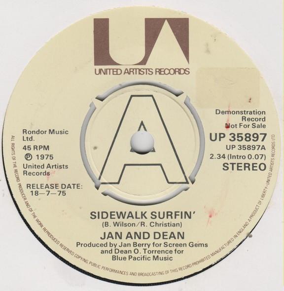 7inch Record JAN & DEAN - Sidewalk Surfin UP35897PROMO United Artists 1975 UK Rock Used
7inch Record JAN & DEAN - Sidewalk Surfin UP35897PROMO United Artists 1975 UK Rock Used