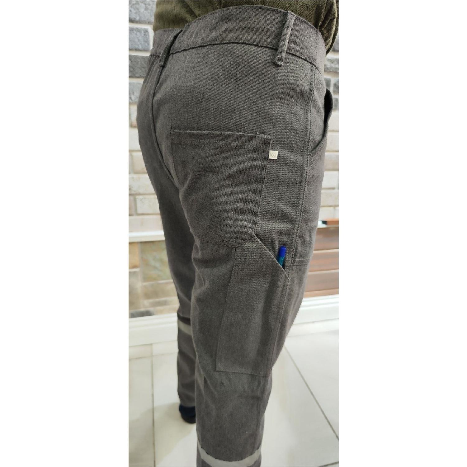 Gray Custom Made 7/7 First Class Work Trousers S бездна
Gray Custom Made 7/7 First Class Work Trousers S бездна