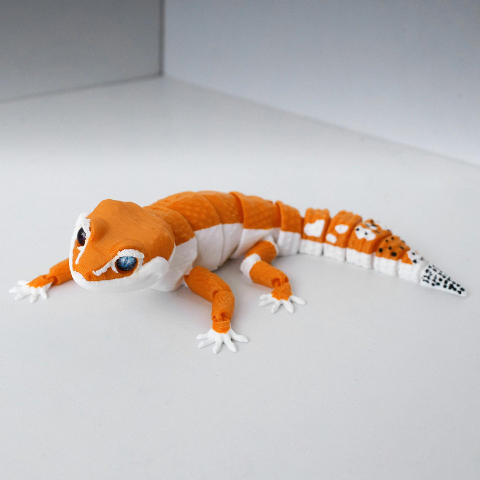 Cute Orange Shogun 3D Printed Toys Joints Movable Simulation Animal Chameleon Toy Model Holiday Decoration Model Children s Gift
Cute Orange Shogun 3D Printed Toys Joints Movable Simulation Animal Chameleon Toy Model Holiday Decoration Model Children s Gift