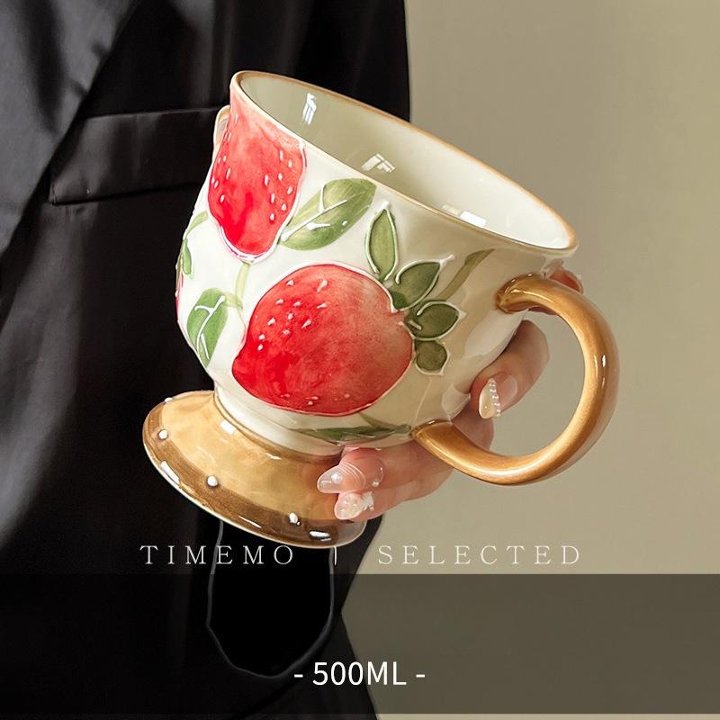 Vintage Hand Painted Strawberry Relief Mug Large Capacity Ceramic Cup Unique Gift 500ML
Vintage Hand Painted Strawberry Relief Mug Large Capacity Ceramic Cup Unique Gift 500ML