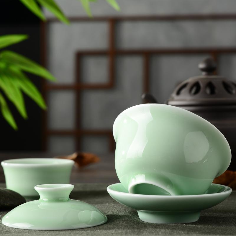 Chinese Celadon gai wan tea set Bone China Tea cup Dehua gaiwan tea porcelain teacup tea set for High-quality creative kettle
Chinese Celadon gai wan tea set Bone China Tea cup Dehua gaiwan tea porcelain teacup tea set for High-quality creative kettle