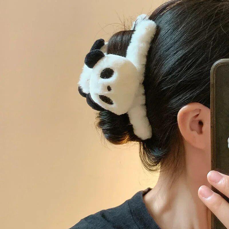 1PCS Cute Plush Panda Hair Clip for Women Fashion Cartoon Large Hairgrips Korean Hairs Claw Clips Girls Personality Sweet Hairpins
1PCS Cute Plush Panda Hair Clip for Women Fashion Cartoon Large Hairgrips Korean Hairs Claw Clips Girls Personality Sweet Hairpins