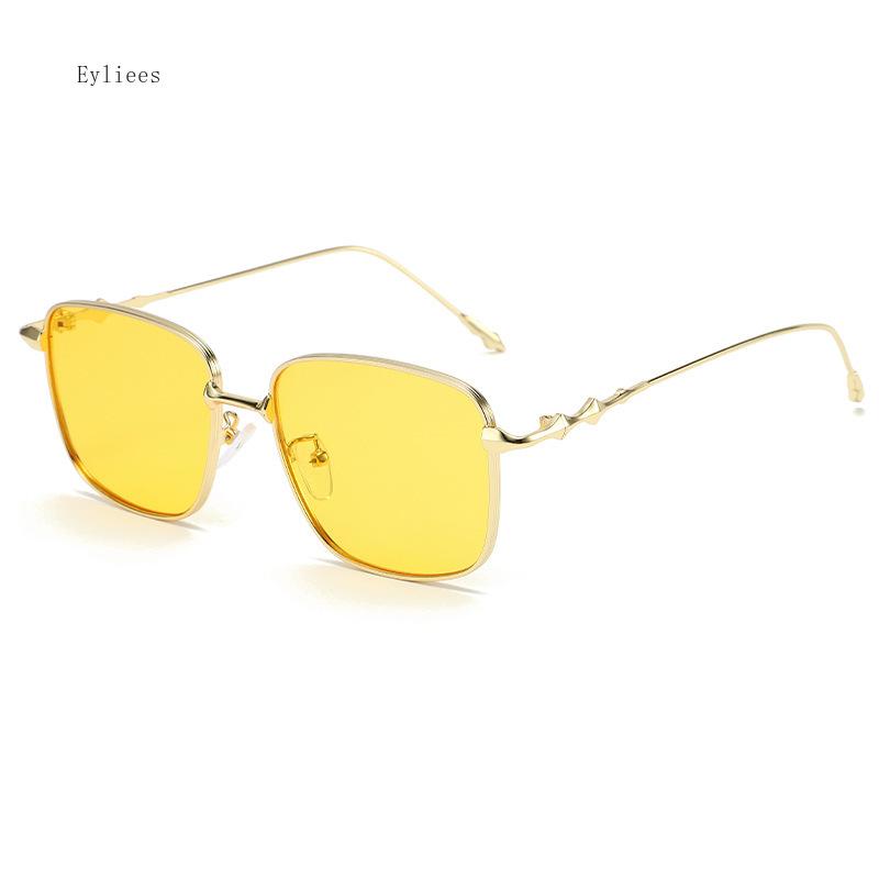 Metal Square Thin Frame Retro Sunglasses Women Men Fashion Sun Glasses Female Eyeglasses Shades gafas
Metal Square Thin Frame Retro Sunglasses Women Men Fashion Sun Glasses Female Eyeglasses Shades gafas