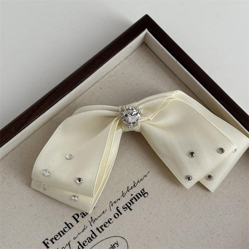 Fabric bow hair clip female love rhinestone gentle duckbill clip half tie hair hair accessories
Fabric bow hair clip female love rhinestone gentle duckbill clip half tie hair hair accessories