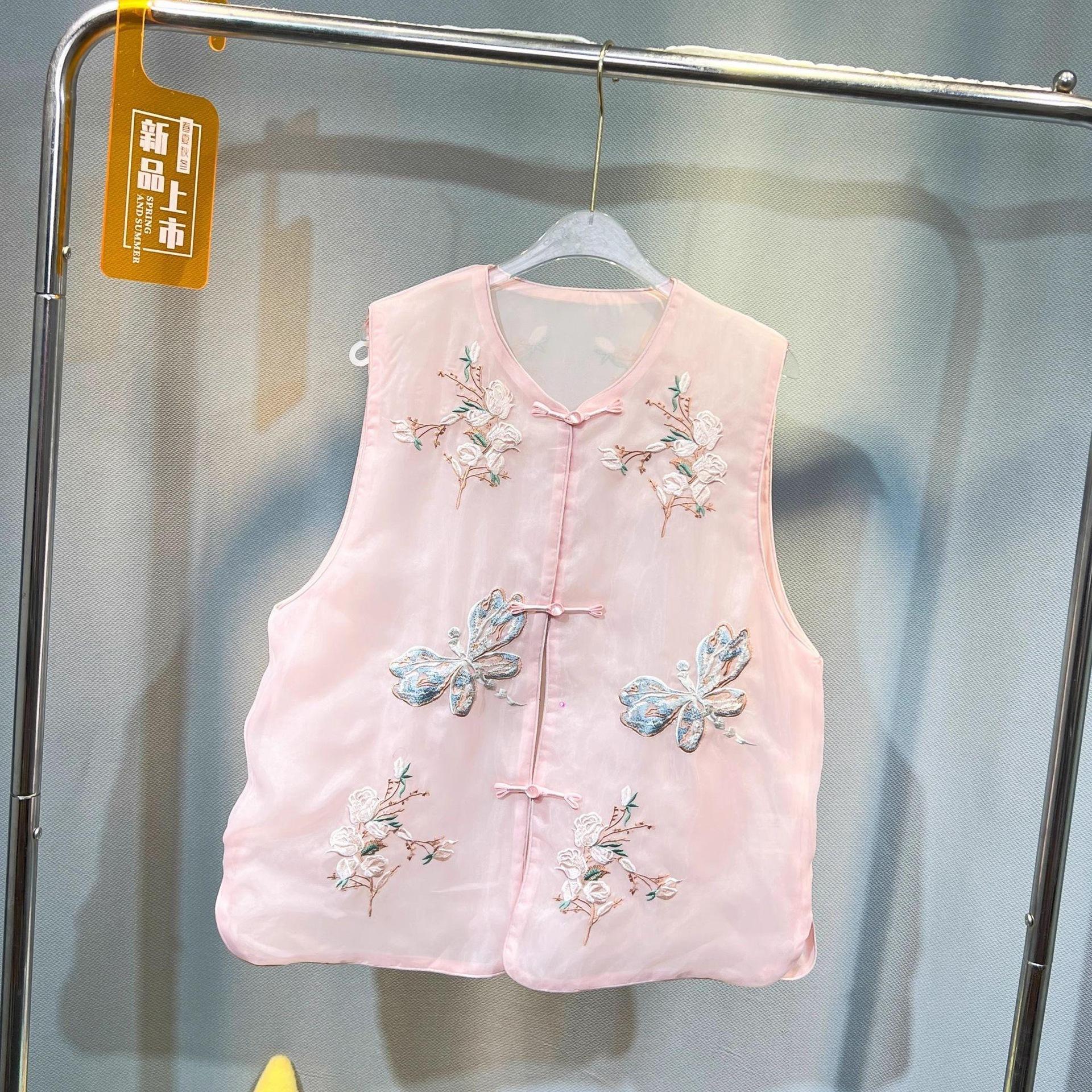 Летний новый женский топ без рукавов с принтом в стиле ретро, с круглым вырезом и пряжкой, высококачественный, женский, для многослойной носки 3XL (138-75kg recommended) розовый
Летний новый женский топ без рукавов с принтом в стиле ретро, с круглым вырезом и пряжкой, высококачественный, женский, для многослойной носки 3XL (138-75kg recommended) розовый