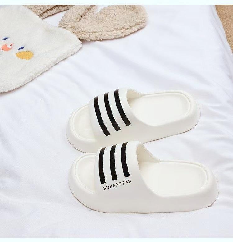 EVA cool slippers summer outdoor wear indoor home non-slip and wear-resistant two wear cool slippers 44-45
EVA cool slippers summer outdoor wear indoor home non-slip and wear-resistant two wear cool slippers 44-45