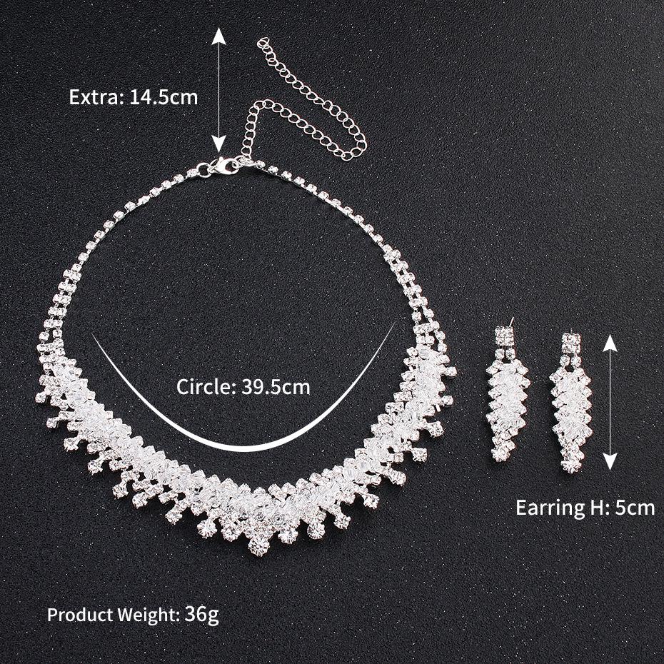 European and American Bride Jewelry Exaggerated Crystal Light Luxury Necklace Earrings Set Niche Design Sense Small Fragrance Necklace Women
European and American Bride Jewelry Exaggerated Crystal Light Luxury Necklace Earrings Set Niche Design Sense Small Fragrance Necklace Women