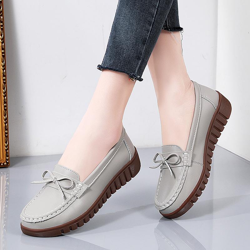 Leather Doudou shoes comfortable flat-soled single shoes beef tendon sole soft sole one pedal pregnant women lazy mother shoes 41
Leather Doudou shoes comfortable flat-soled single shoes beef tendon sole soft sole one pedal pregnant women lazy mother shoes 41