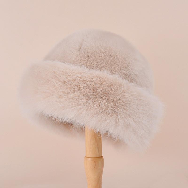 Winter Plush Womens Mongolian Hat With Windproof Warmth For Casual And Fashion Use бежевый
Winter Plush Womens Mongolian Hat With Windproof Warmth For Casual And Fashion Use бежевый