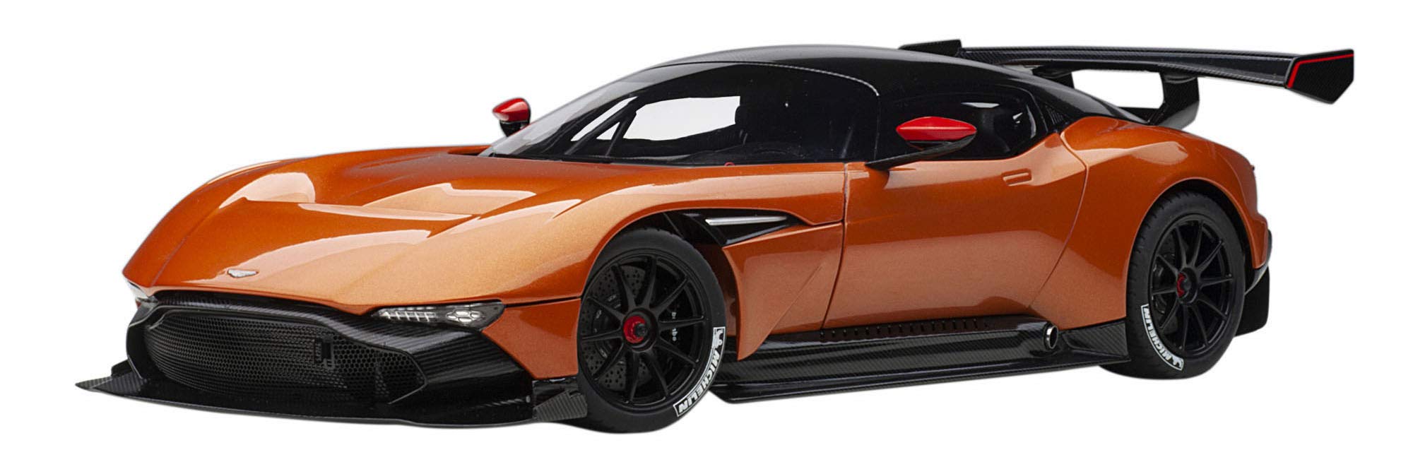 AUTOart Aston Martin Vulcan Металлический Оранжевый Готовое Изделие 1/18 оранжевый
AUTOart Aston Martin Vulcan Металлический Оранжевый Готовое Изделие 1/18 оранжевый